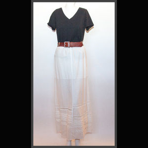 Quinta Colonna Italian White Lace Petticoat Skirt